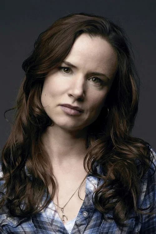 Juliette Lewis headshot