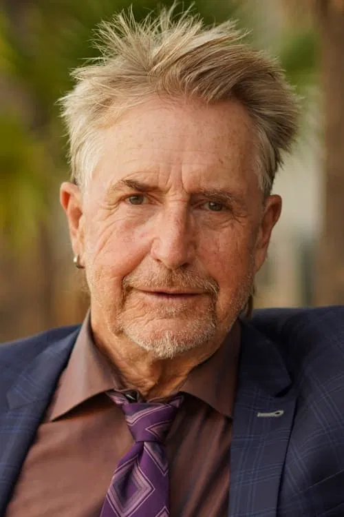 Martin Semmelrogge headshot