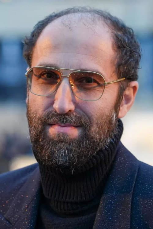 Thomas Bangalter headshot