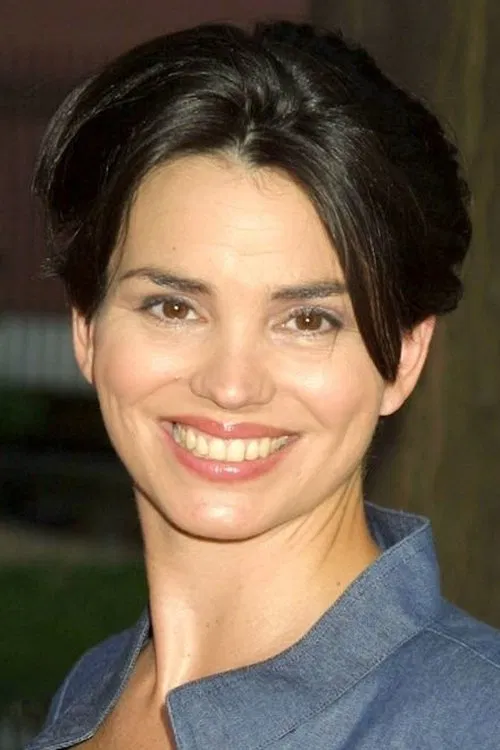 Karen Duffy headshot
