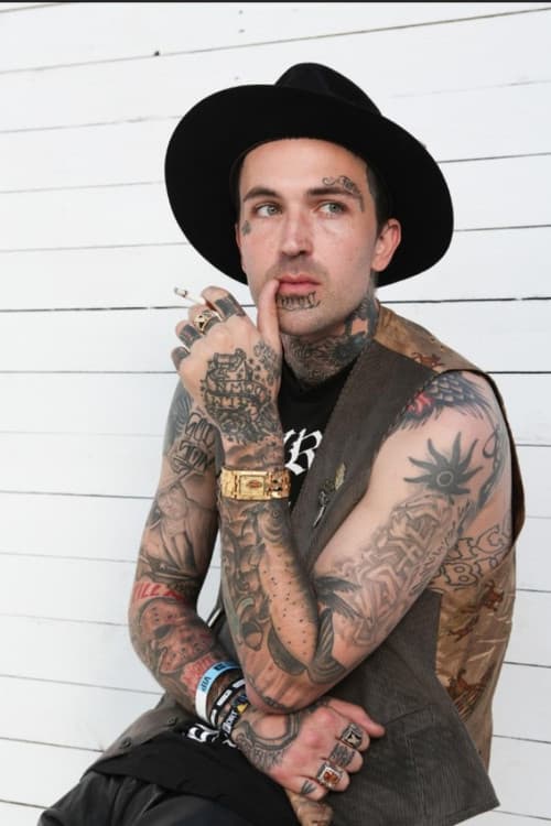 Yelawolf headshot