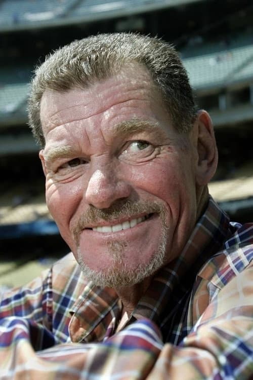 Greg Goossen headshot