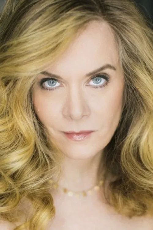 Fiona Hogan headshot
