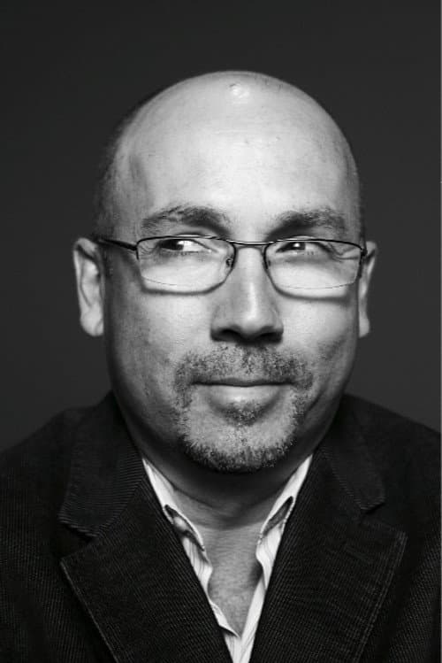 J. Miles Dale headshot