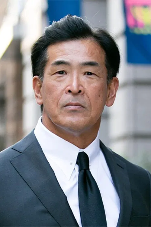 Shinji Ikefuji headshot
