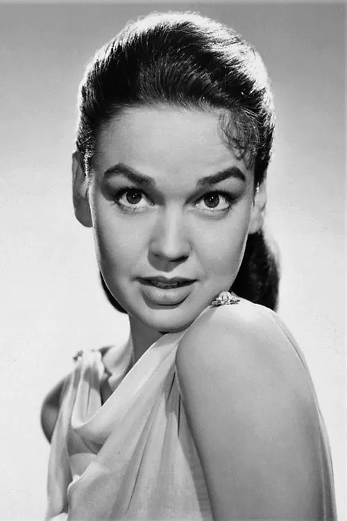 Kathryn Grant headshot