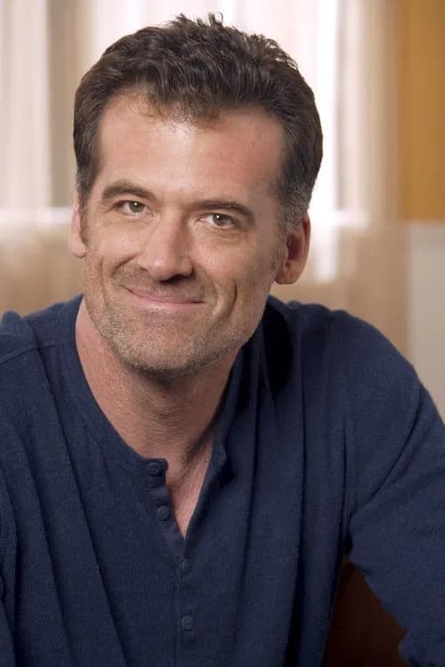 Bruce Thomas headshot