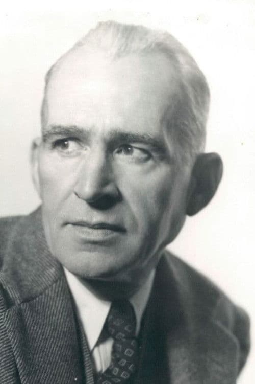 Joseph Sweeney headshot