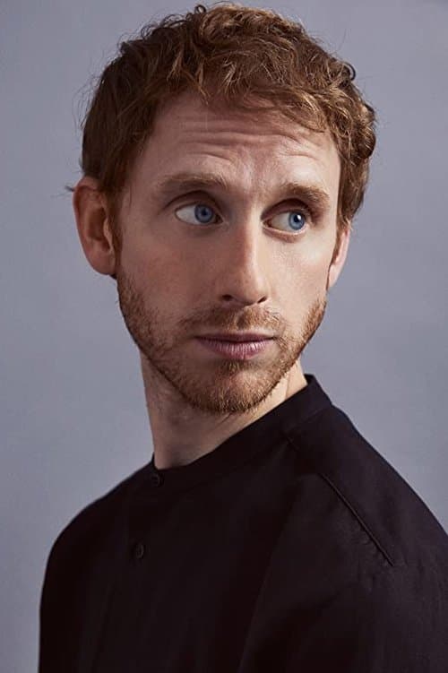 Robert Emms headshot