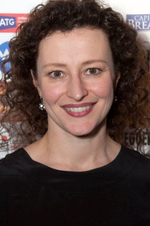 Anna Francolini headshot