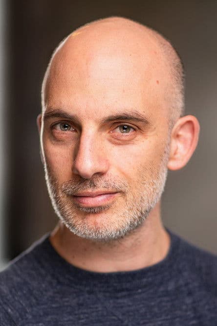 Chris Dingli headshot