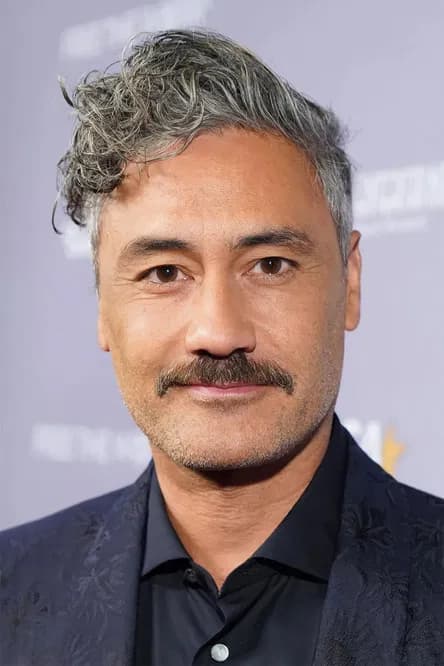 Taika Waititi headshot