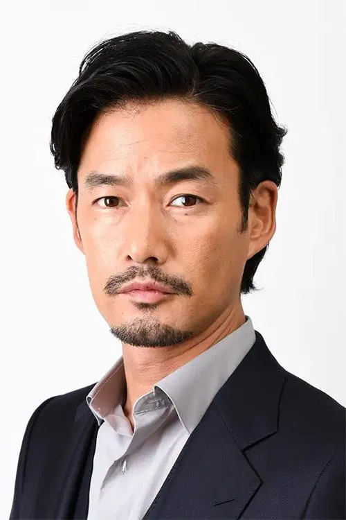 Yutaka Takenouchi headshot
